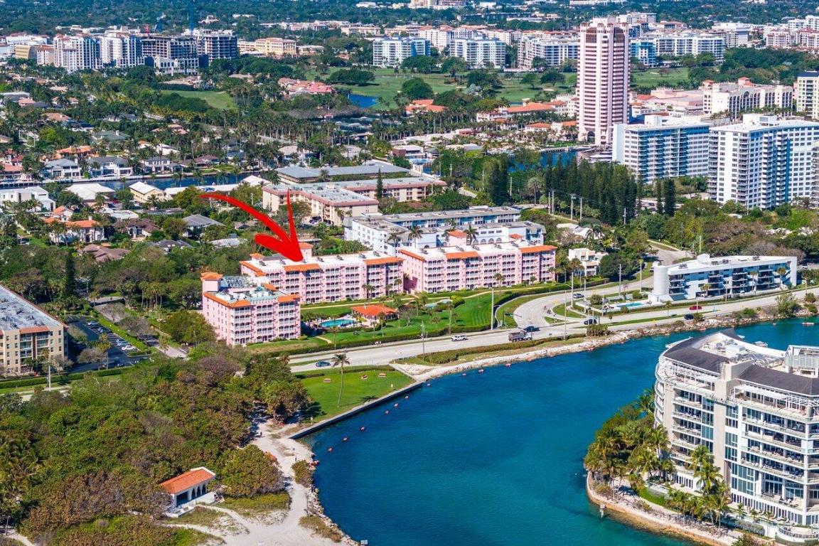 1040 Banyan Road 2010