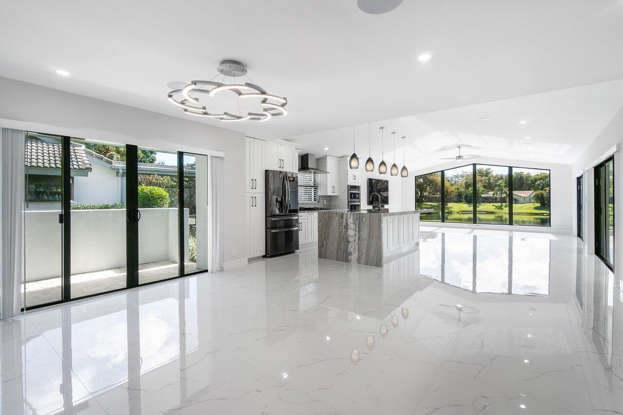 3432 Pine Haven Circle