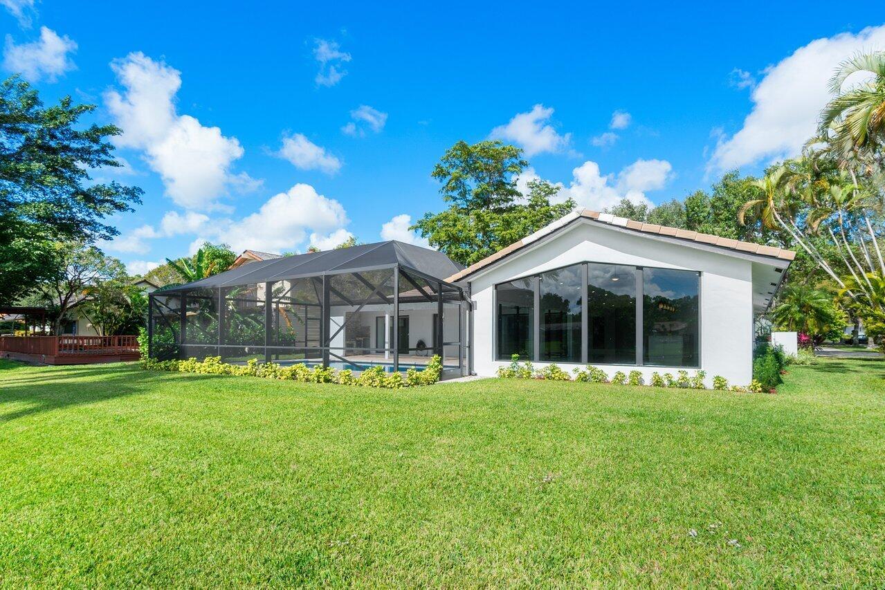 3432 Pine Haven Circle