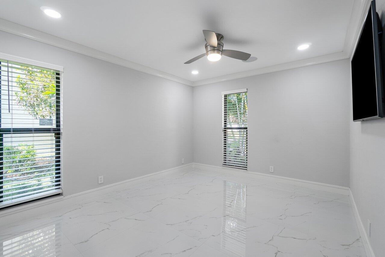 3432 Pine Haven Circle