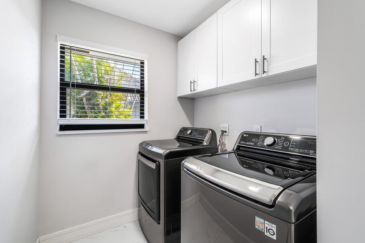 3432 Pine Haven Circle