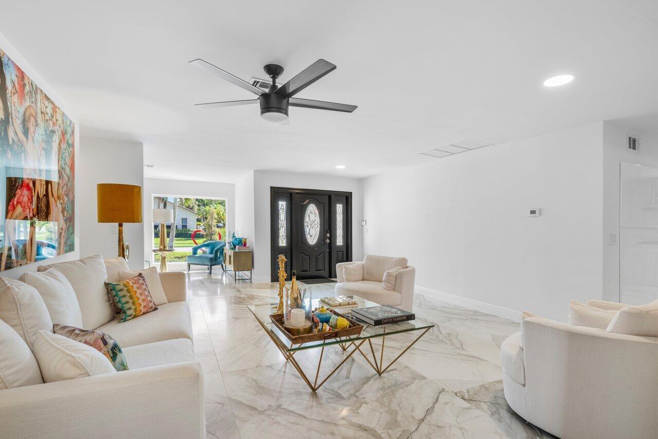 721 SW 15th Street