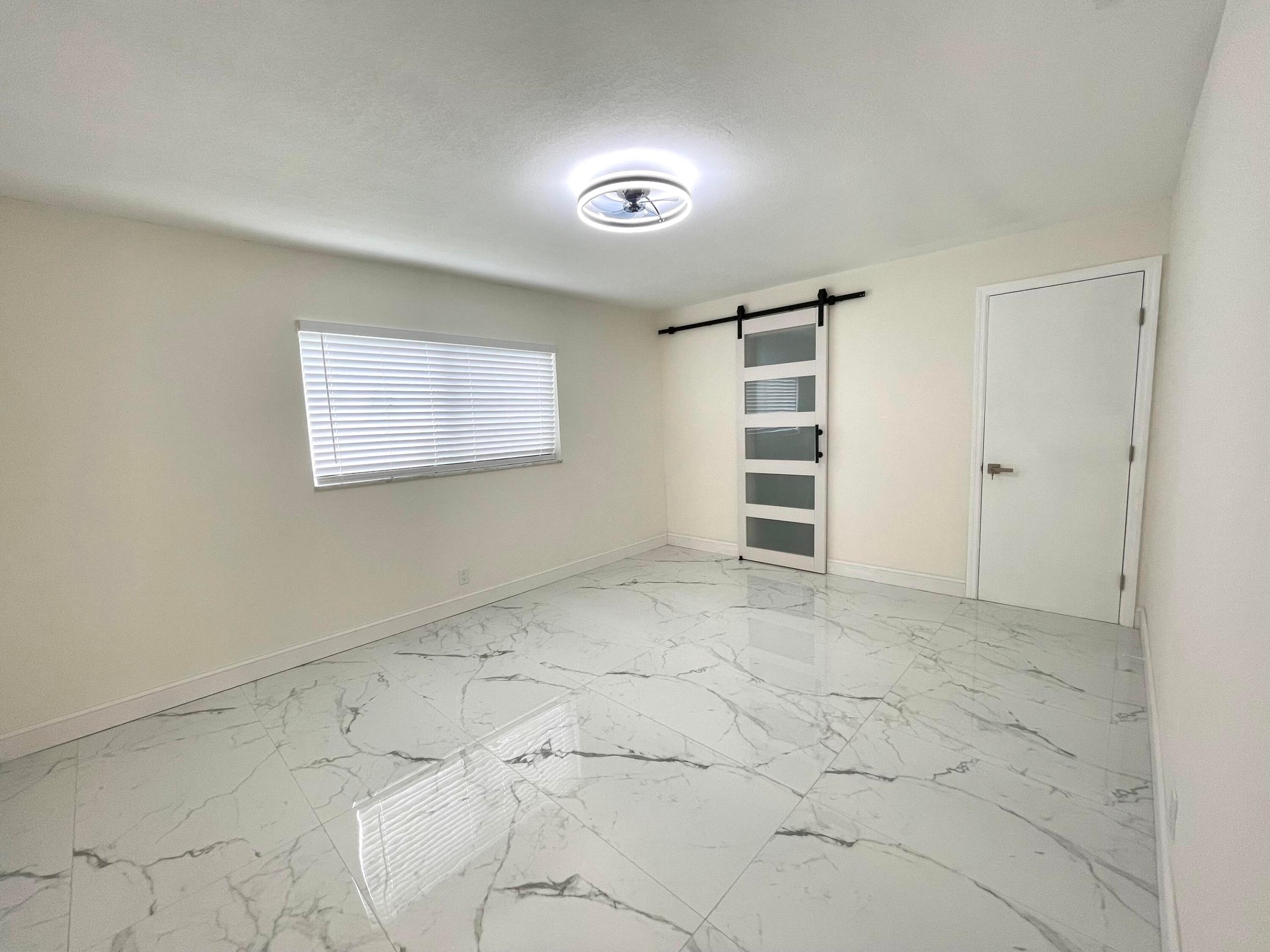 1101 NW 5th Avenue