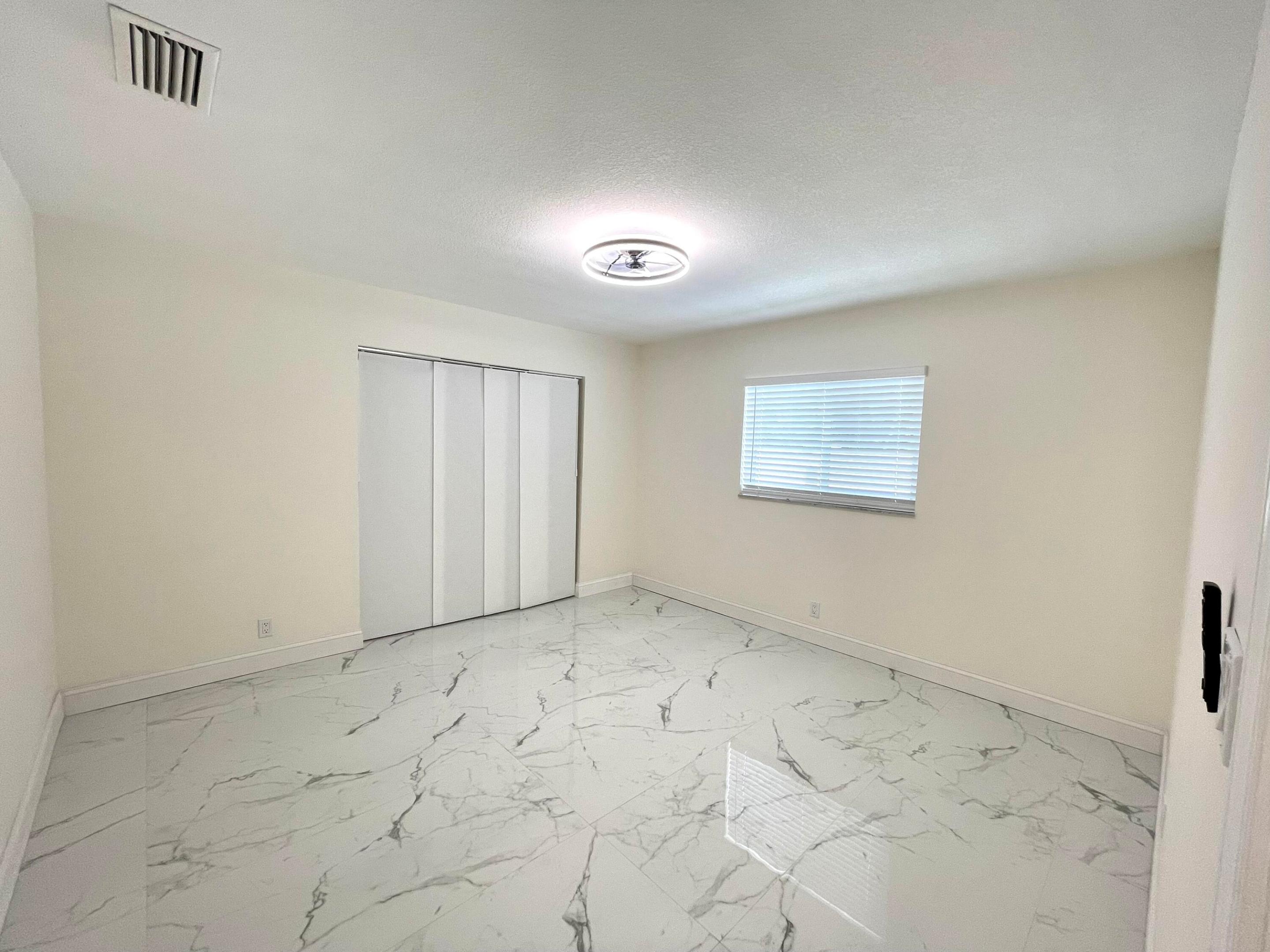 1101 NW 5th Avenue
