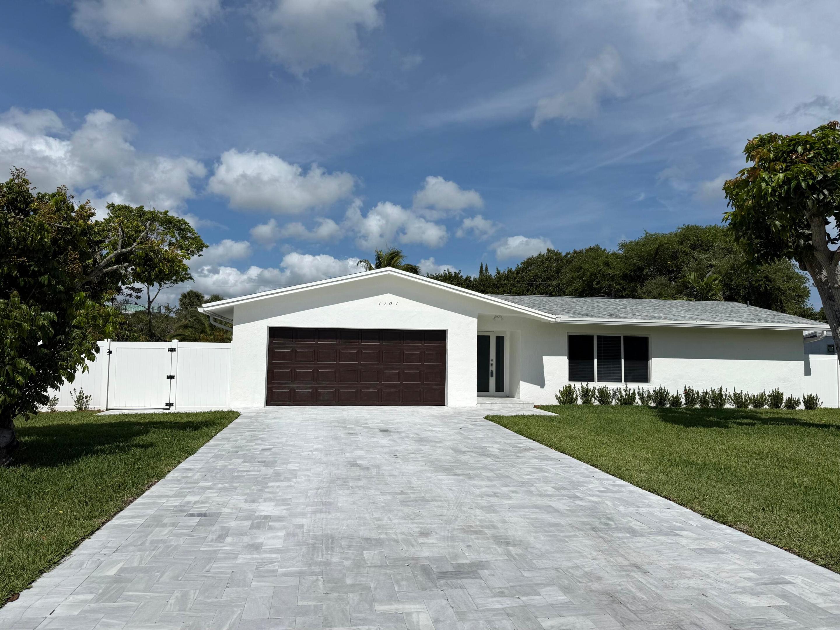 1101 NW 5th Avenue