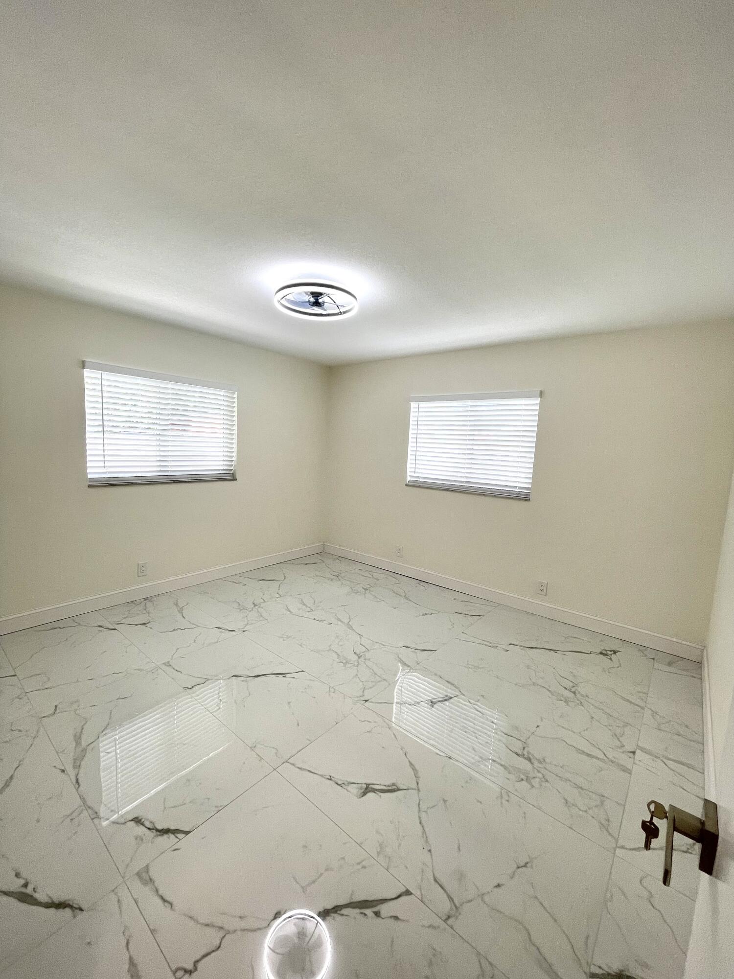 1101 NW 5th Avenue