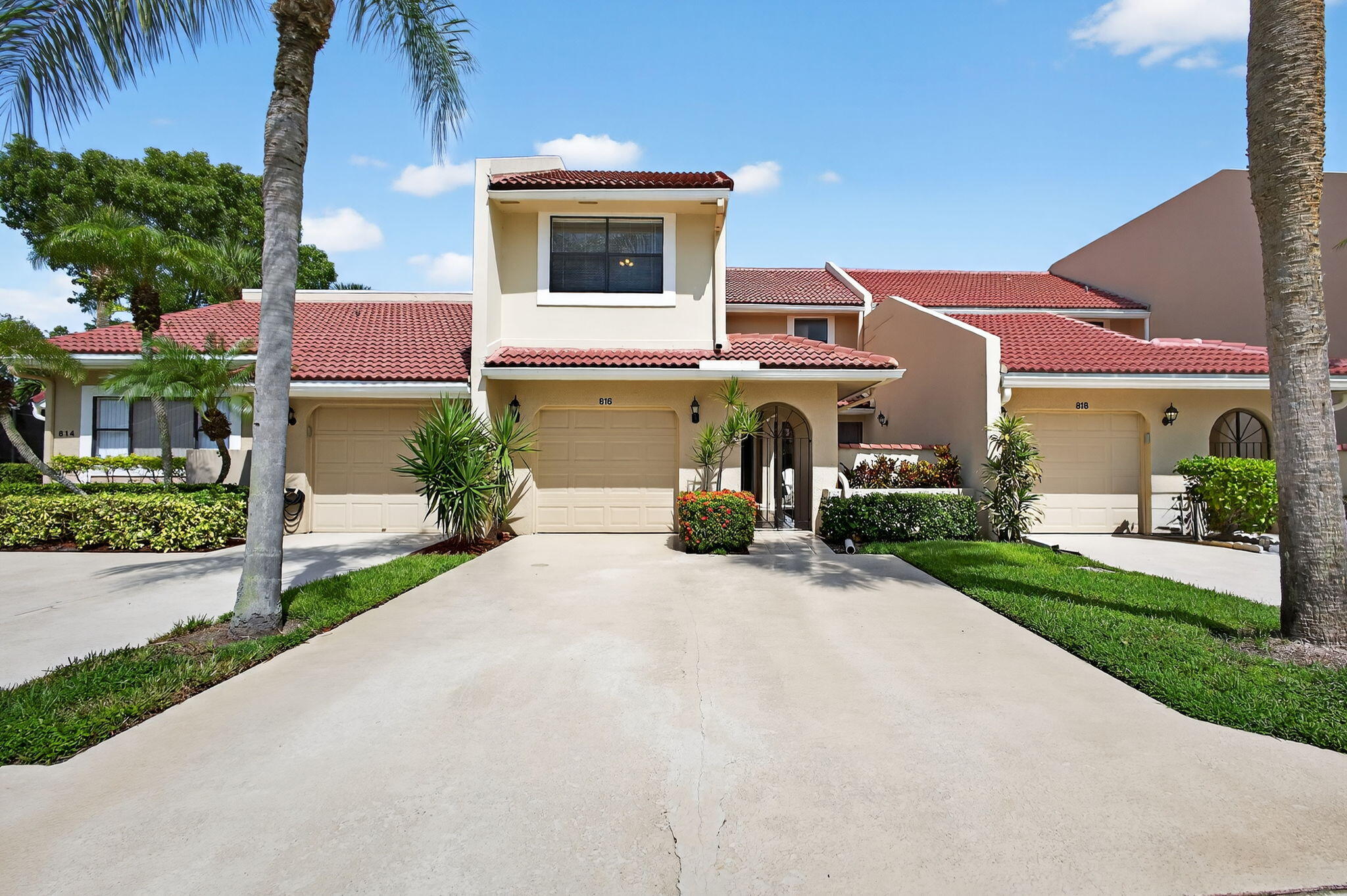 816 Windermere Way