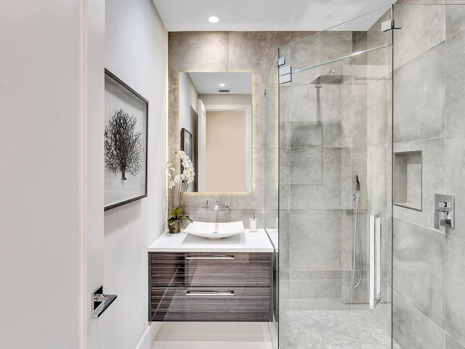 2788 Hampton Circle W