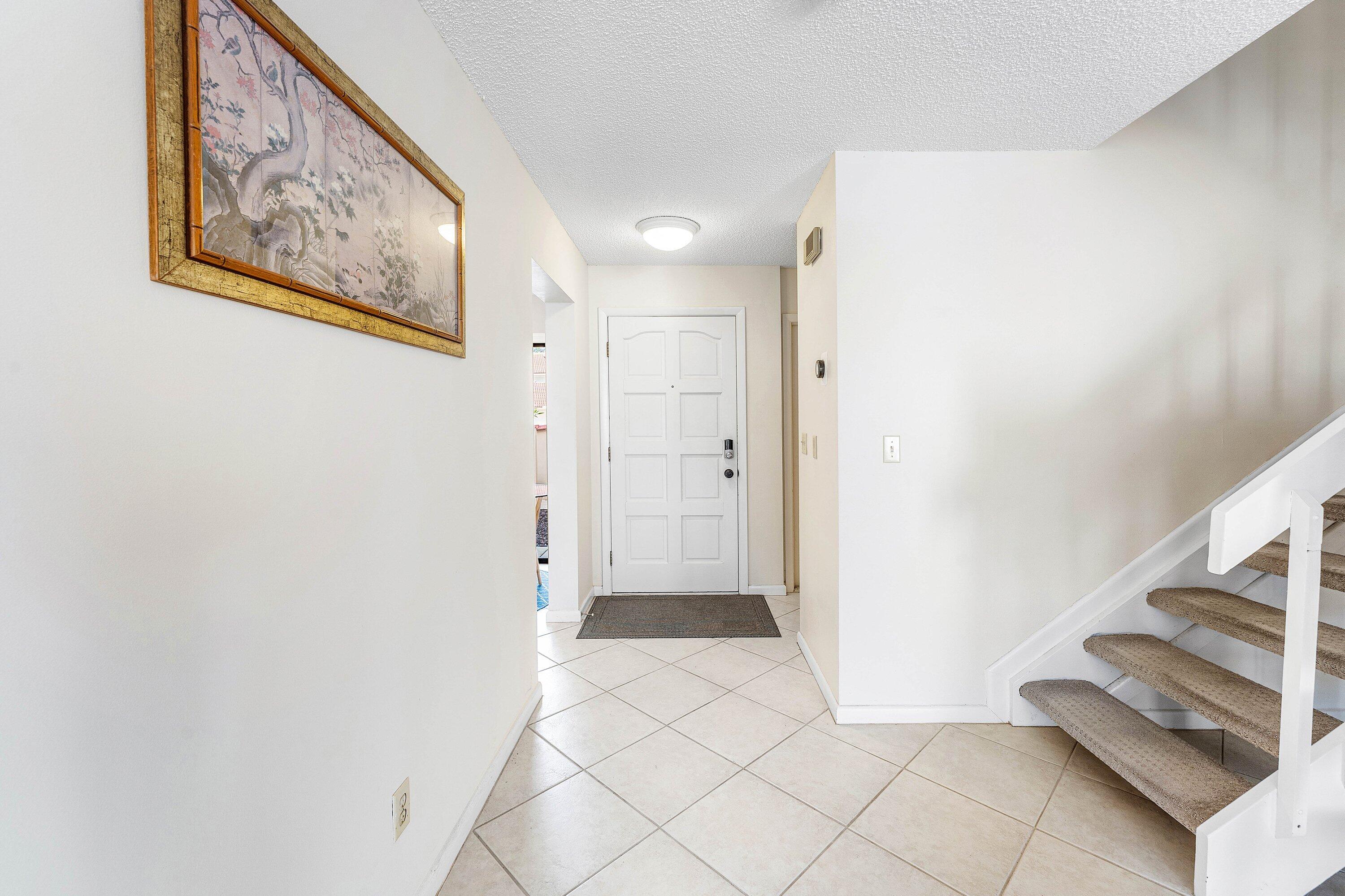 816 Windermere Way