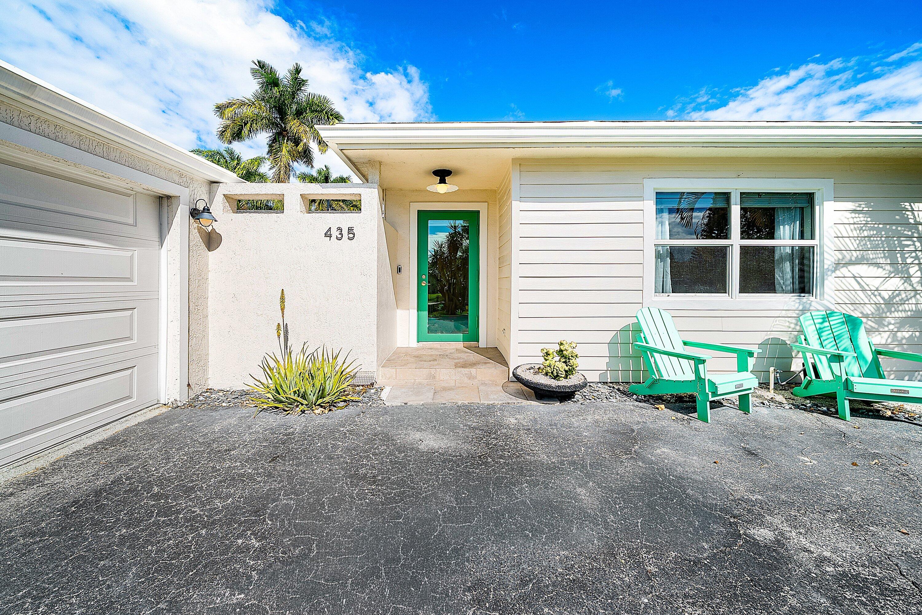 435 NE 35th Street