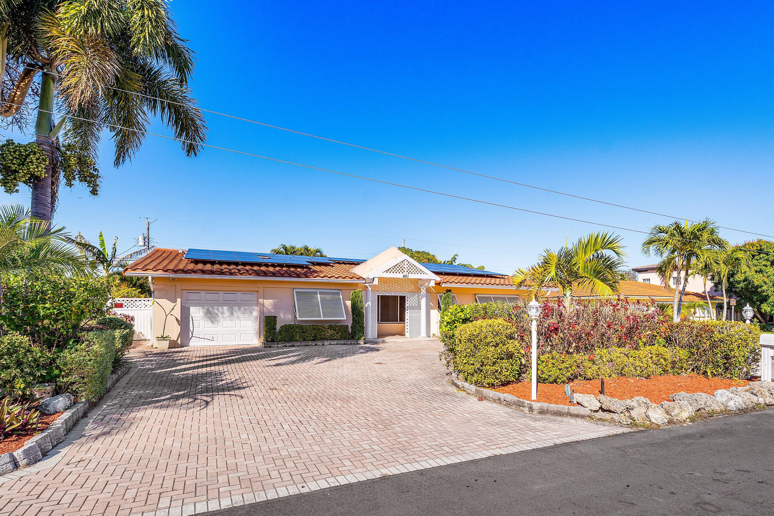 451 NE 25th Terrace
