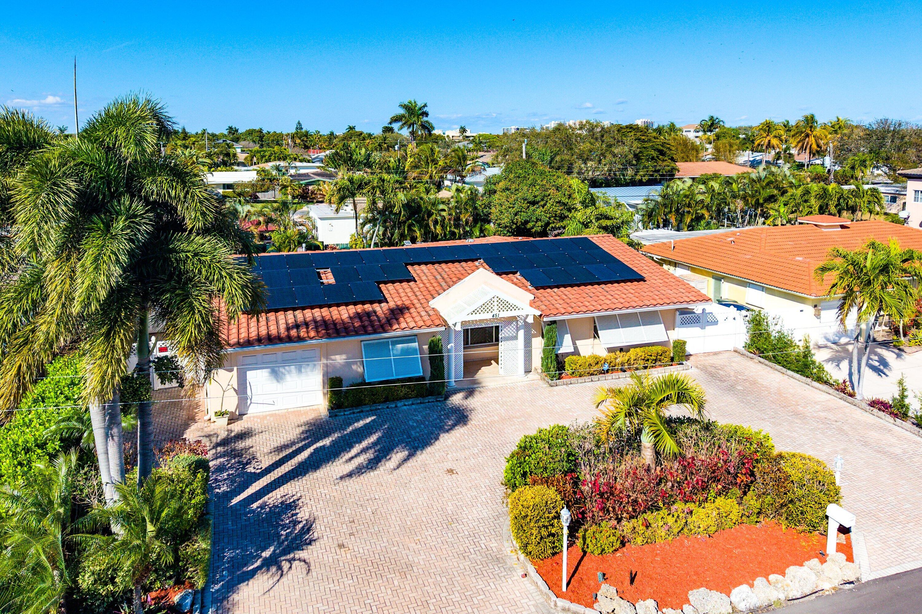 451 NE 25th Terrace