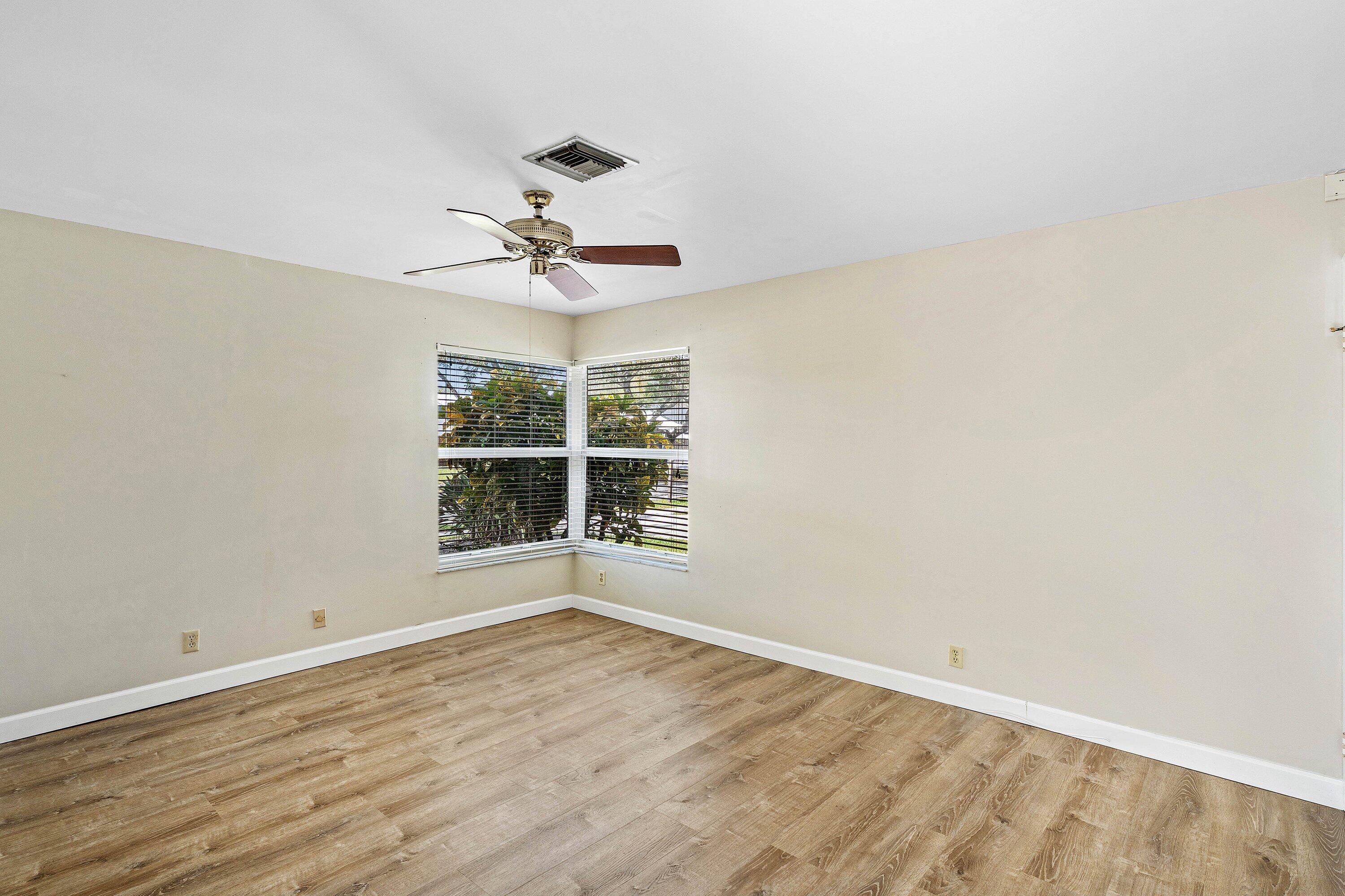 3068 NW 25th Way
