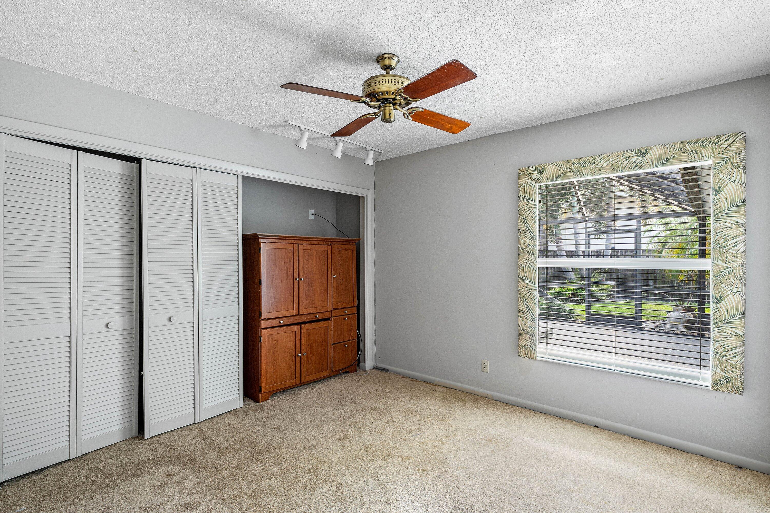 3068 NW 25th Way