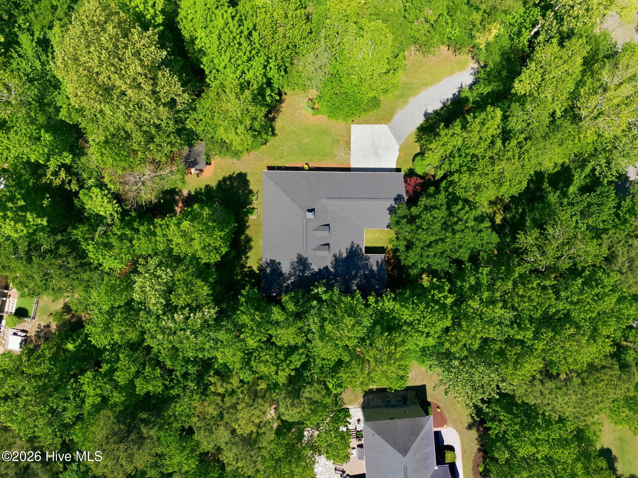512 North Line Drive
