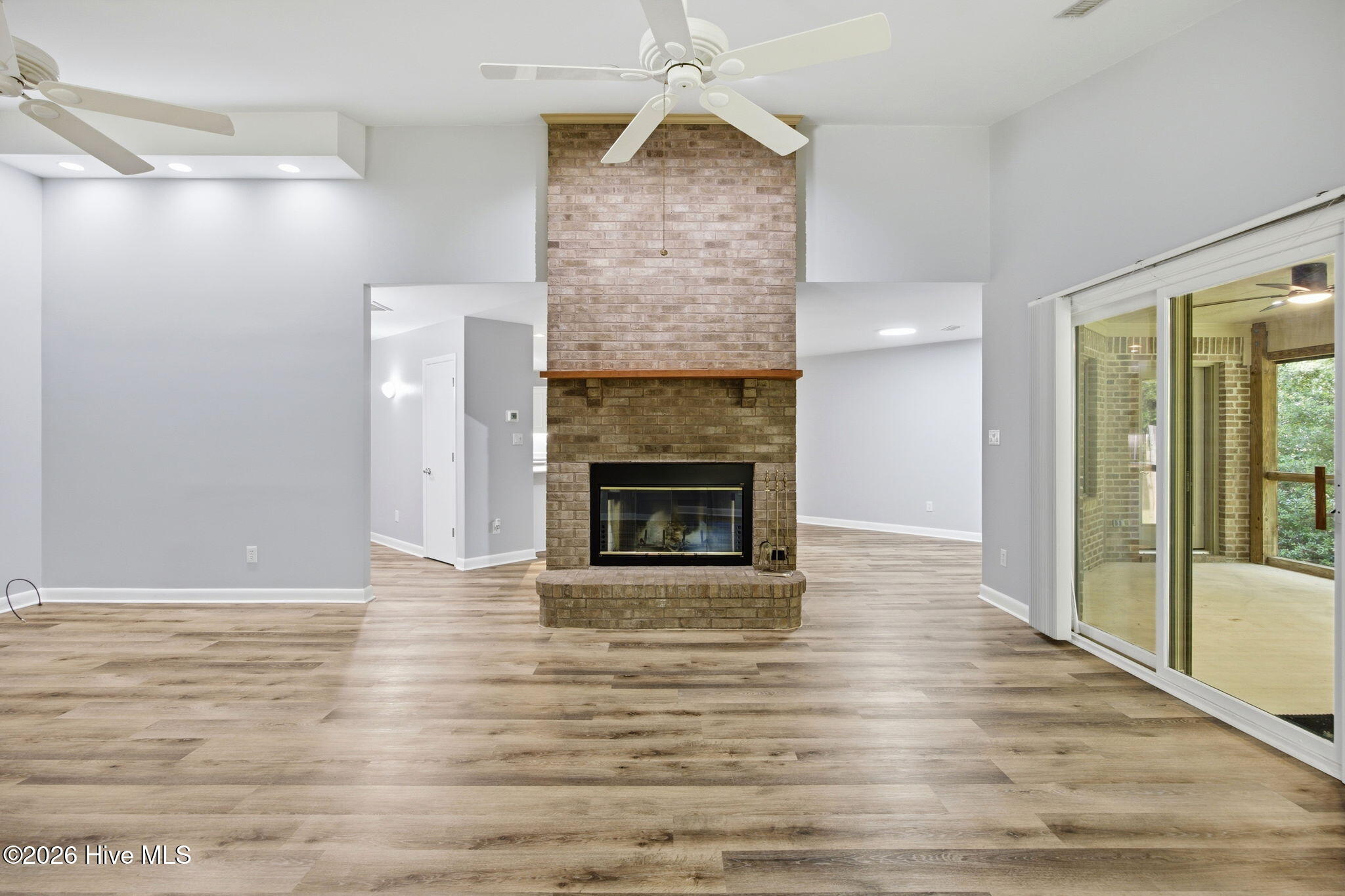 512 North Line Drive