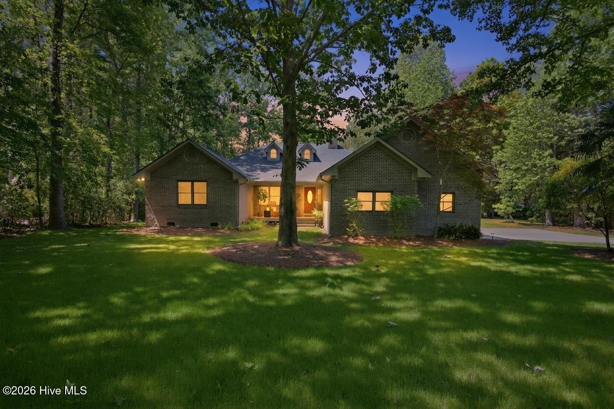 512 North Line Drive