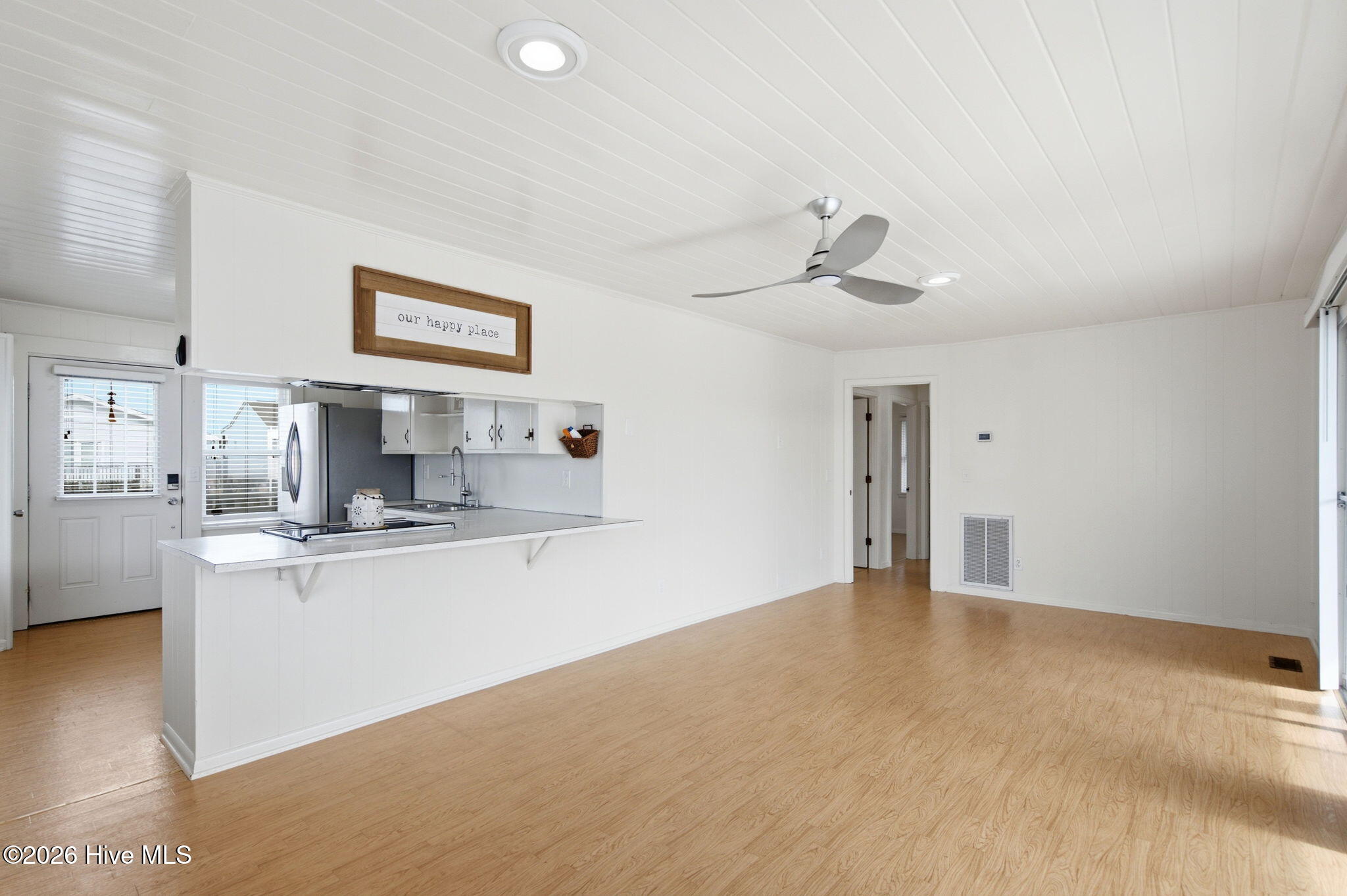 112 Marlin Drive