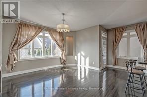 2240 BLACKBIRD COURT