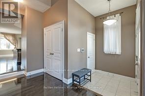 2240 BLACKBIRD COURT