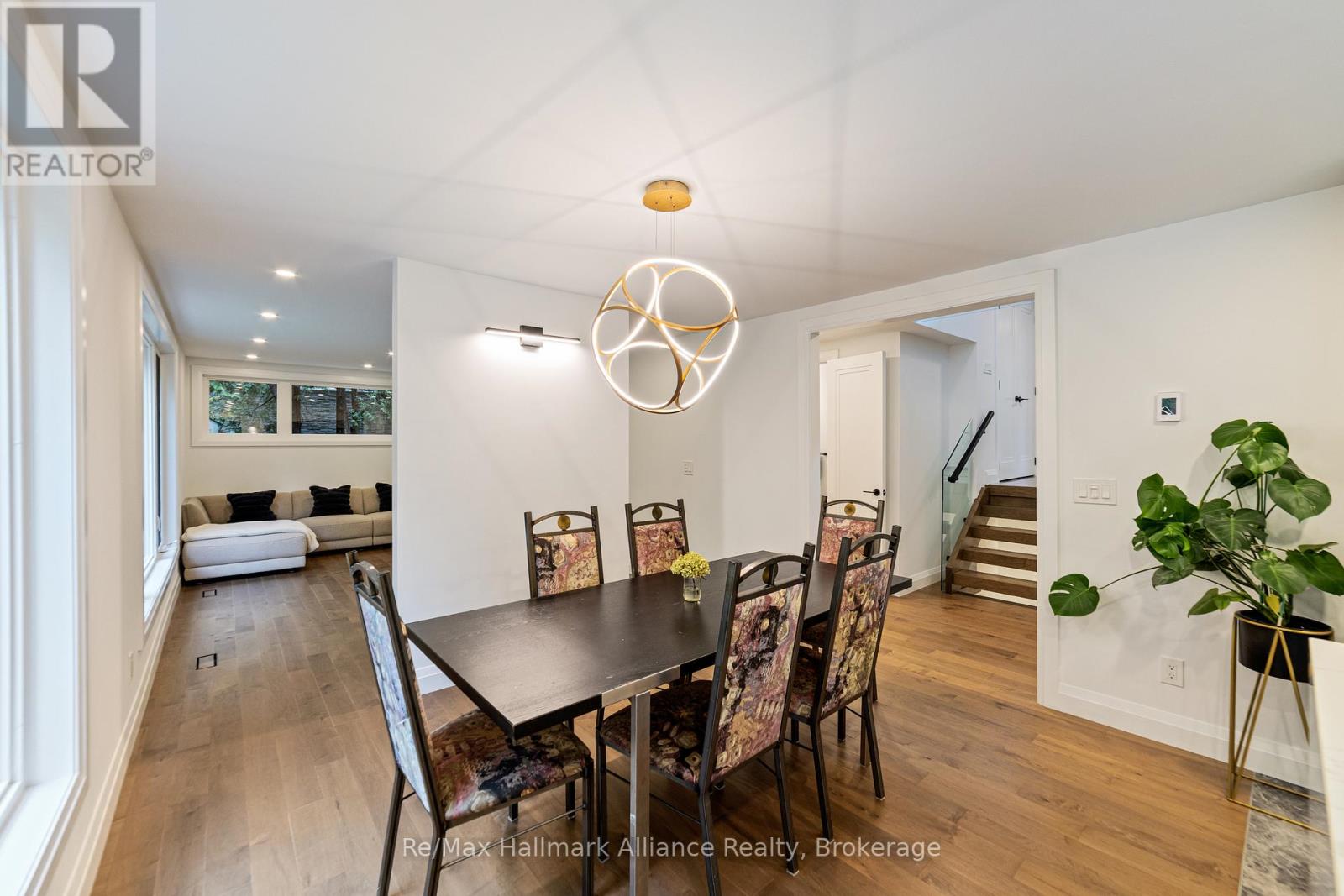 247 WILLOWRIDGE COURT