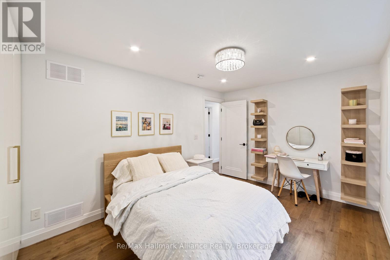 247 WILLOWRIDGE COURT