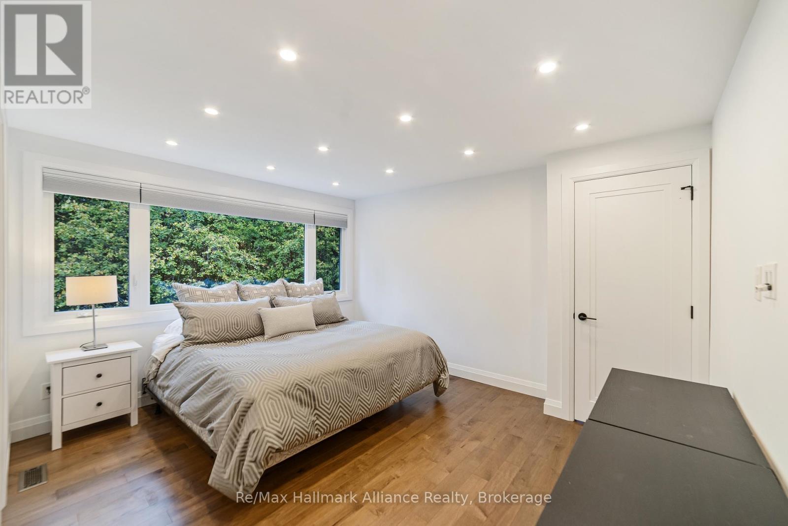 247 WILLOWRIDGE COURT