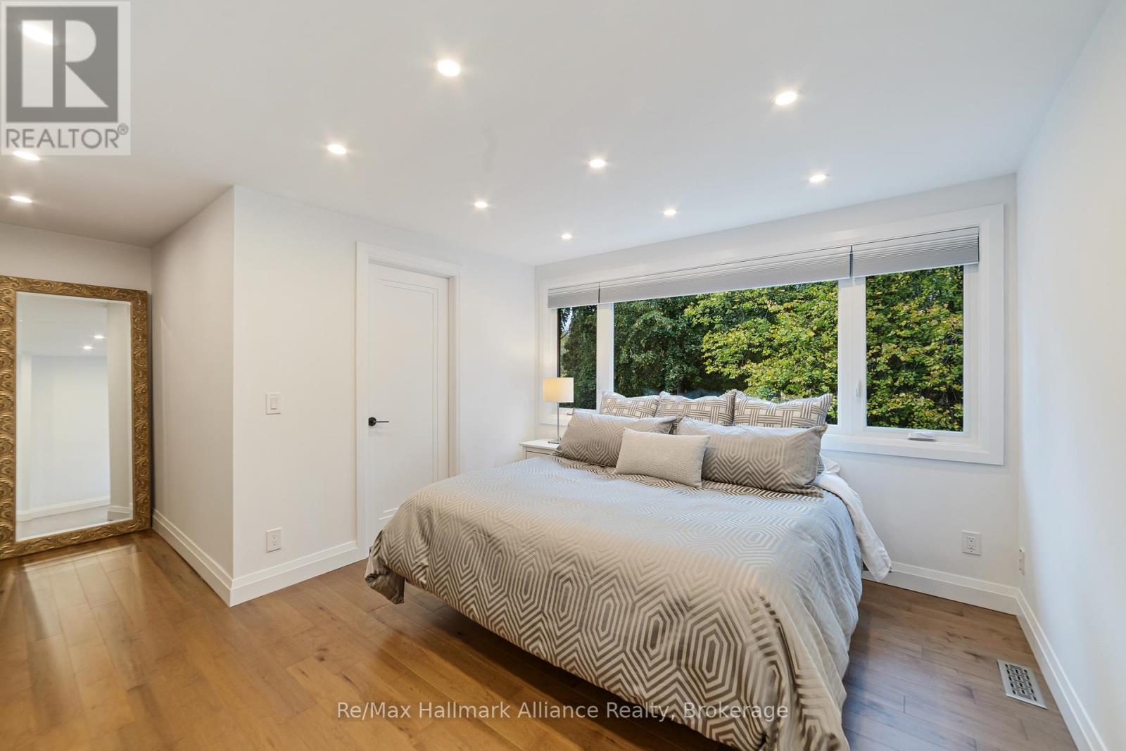 247 WILLOWRIDGE COURT