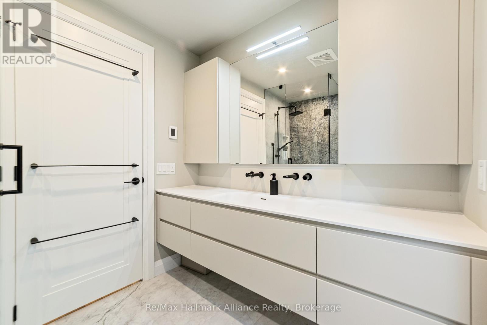 247 WILLOWRIDGE COURT