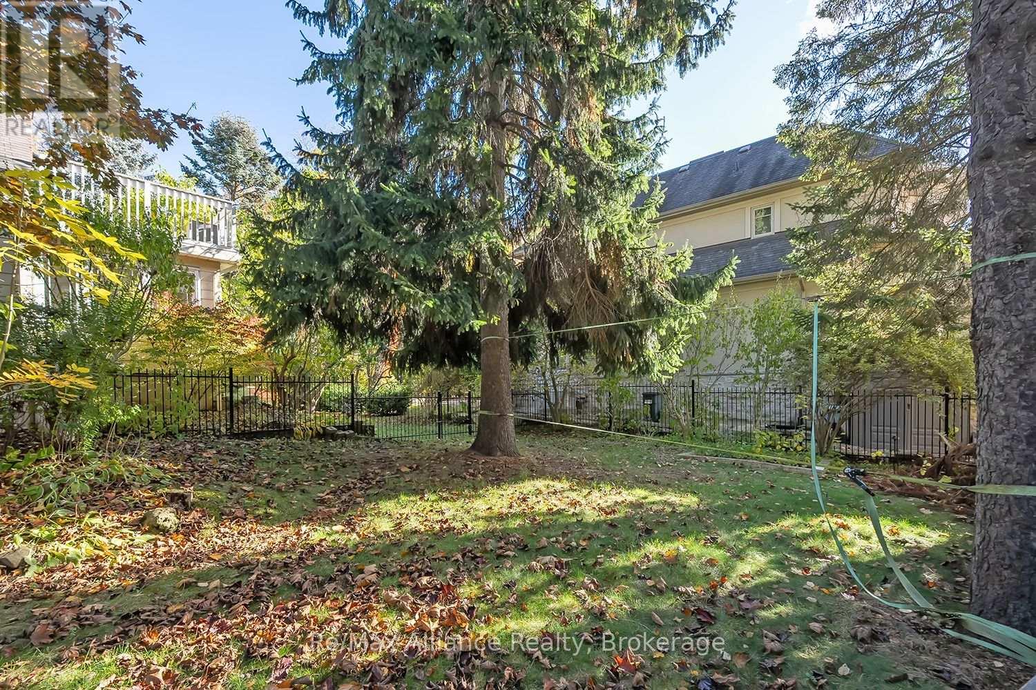 42 CHARTWELL ROAD