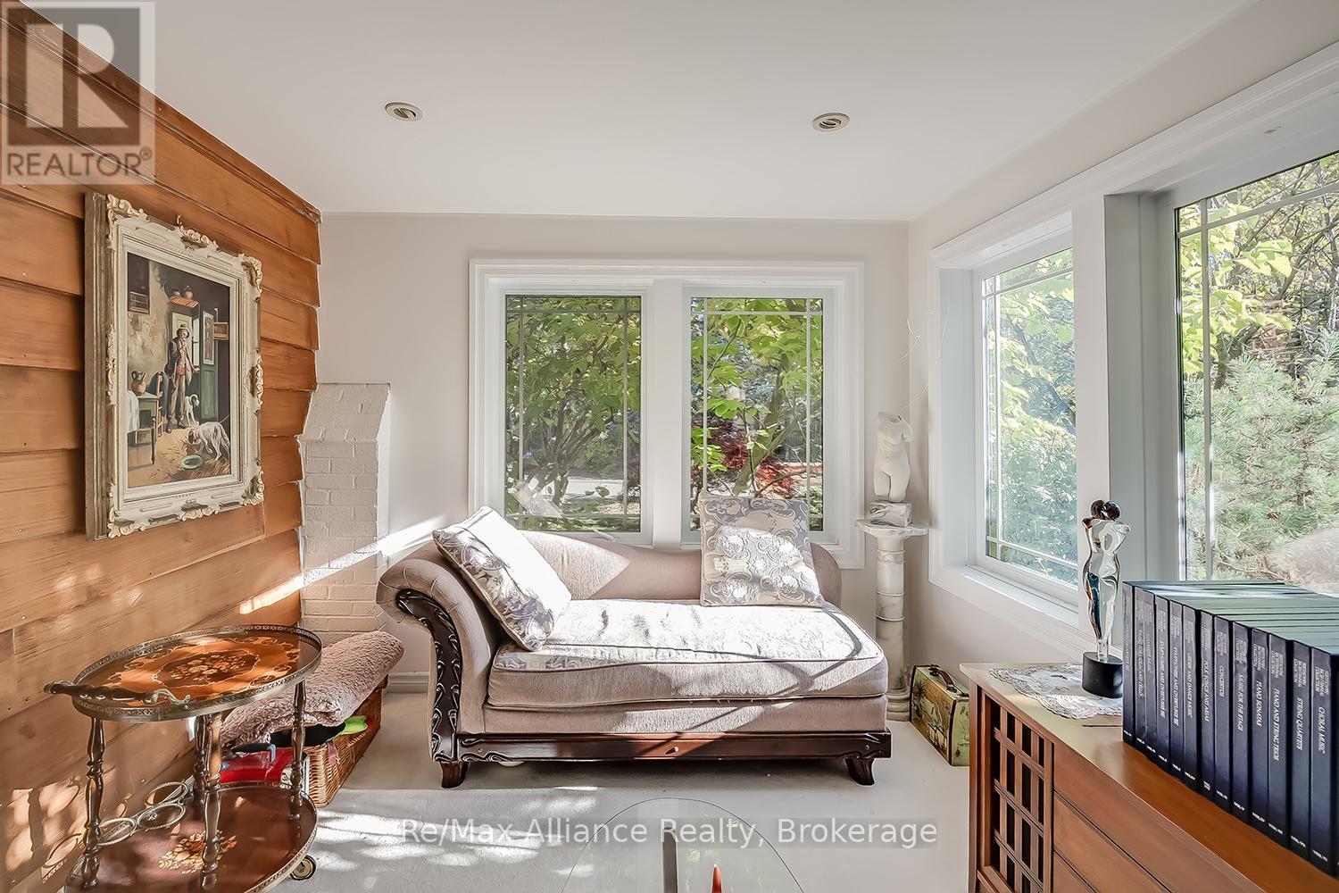 42 CHARTWELL ROAD