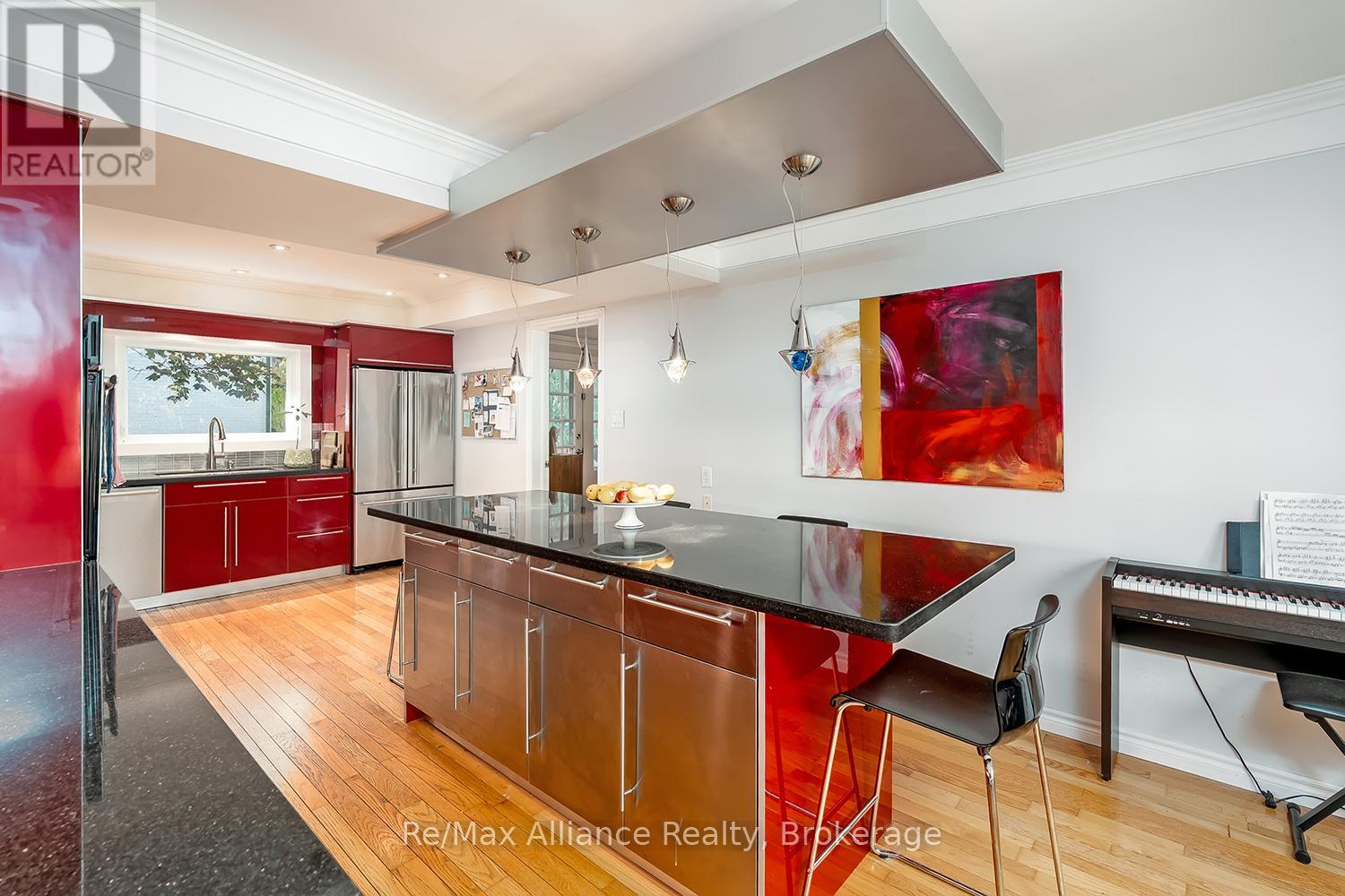 42 CHARTWELL ROAD