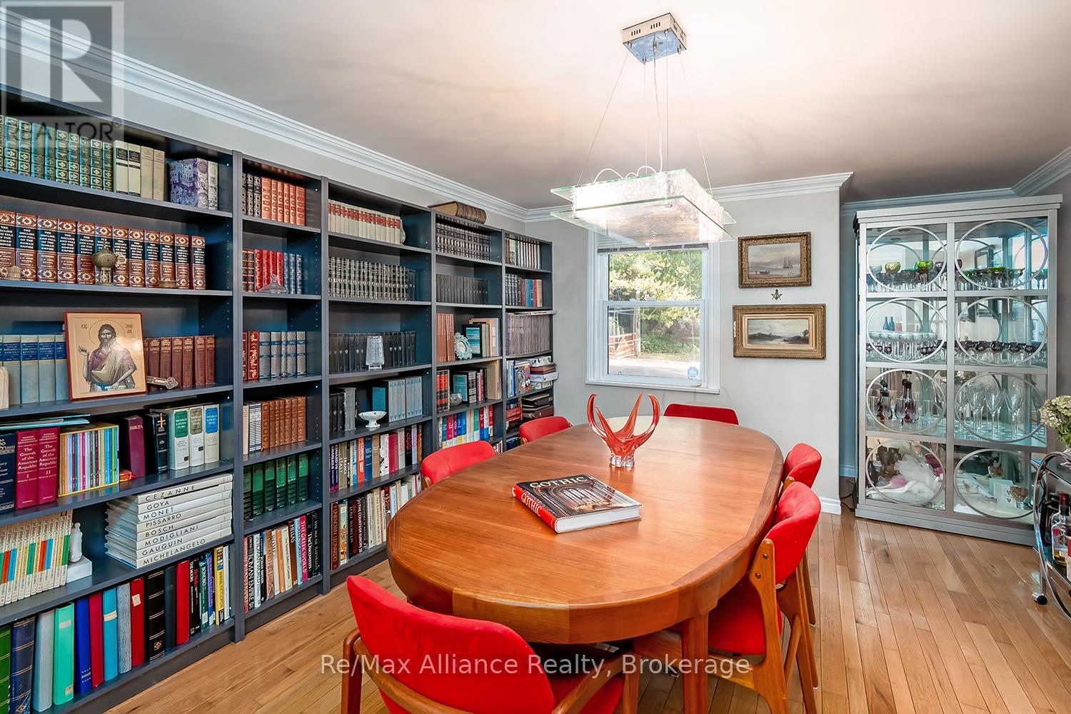 42 CHARTWELL ROAD