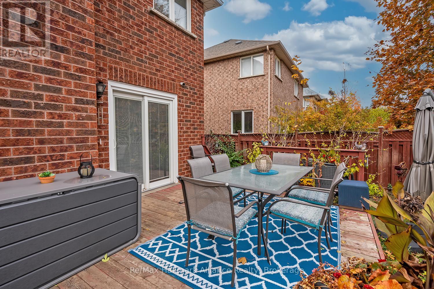 2411 EAST GATE CRESCENT