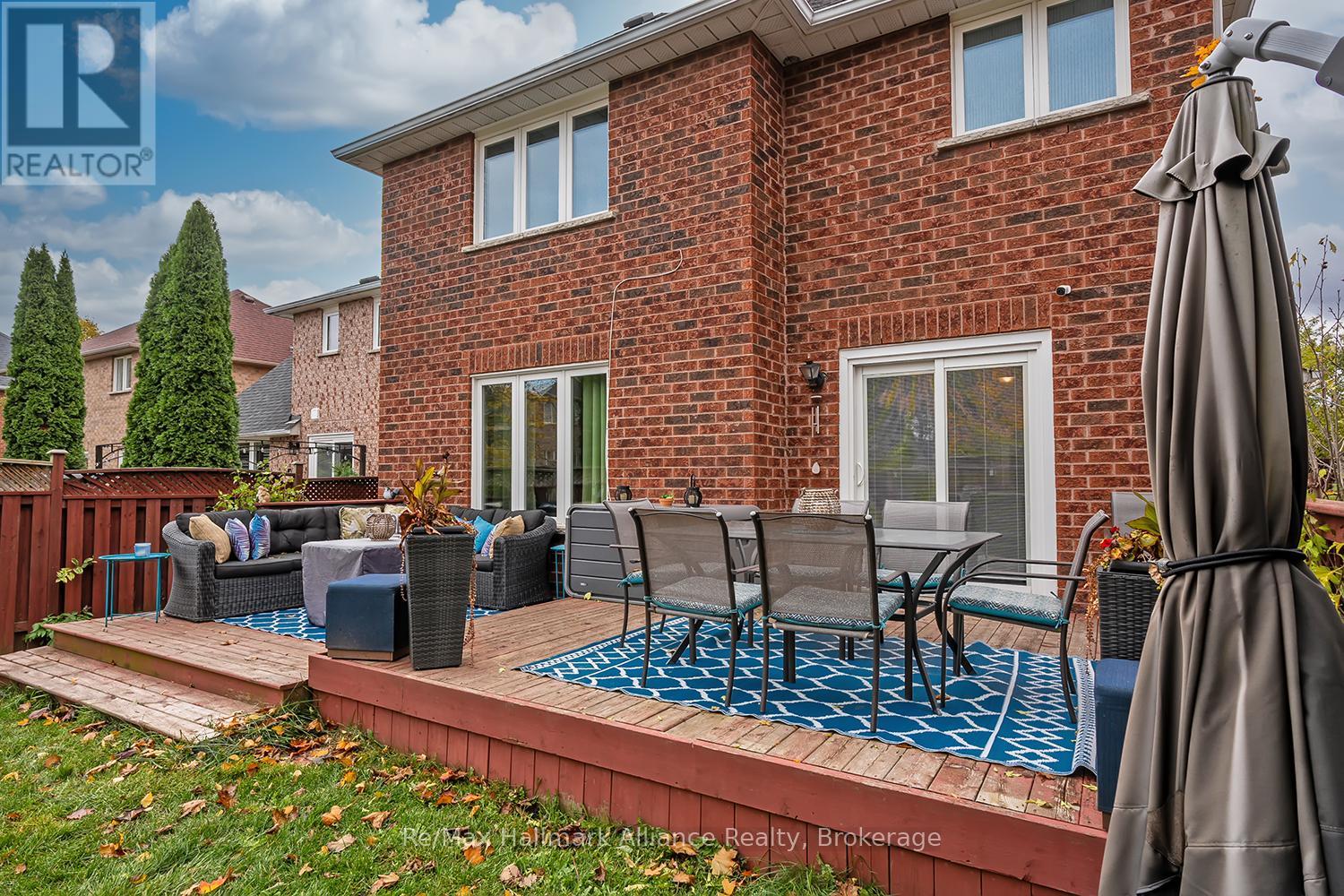 2411 EAST GATE CRESCENT