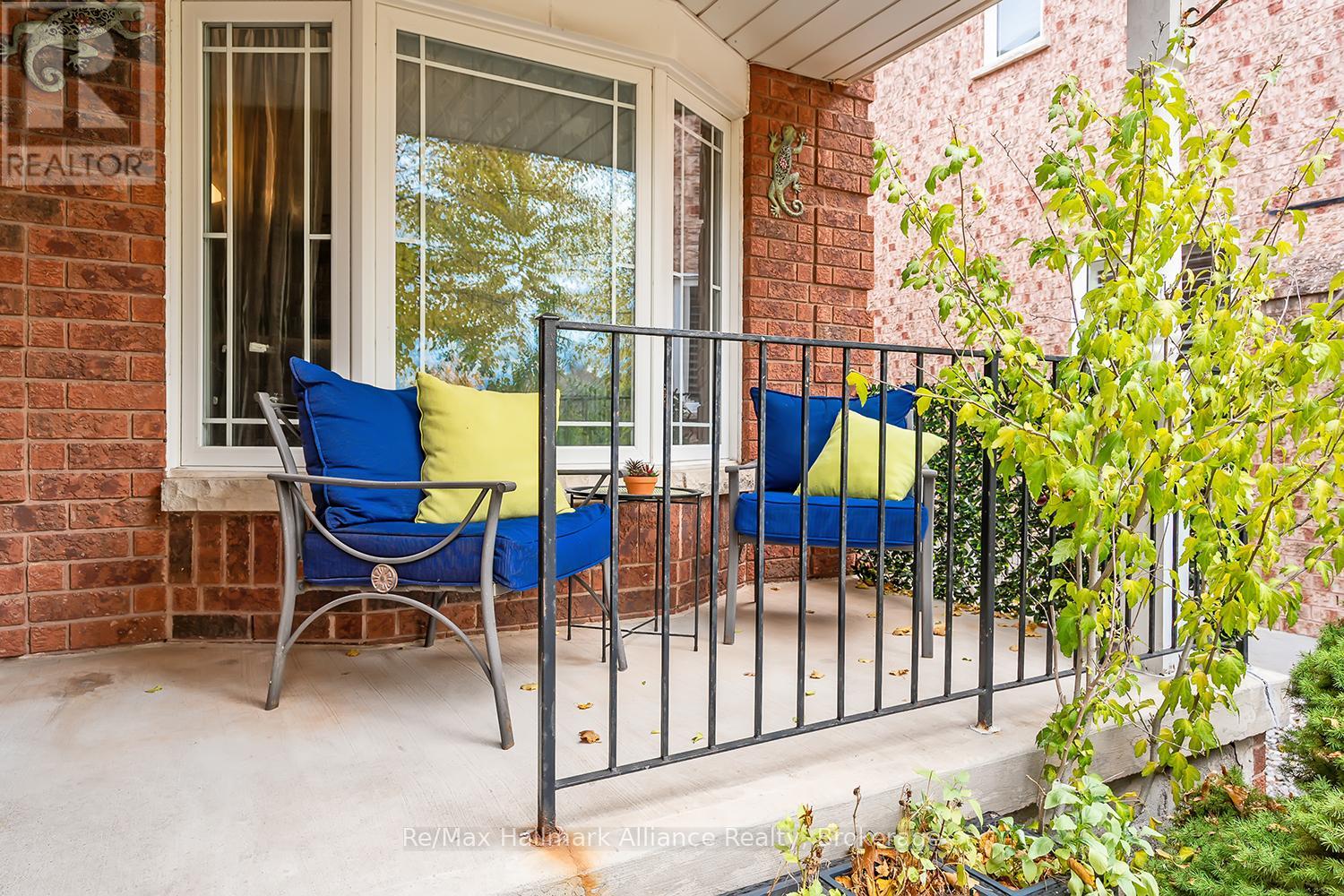 2411 EAST GATE CRESCENT