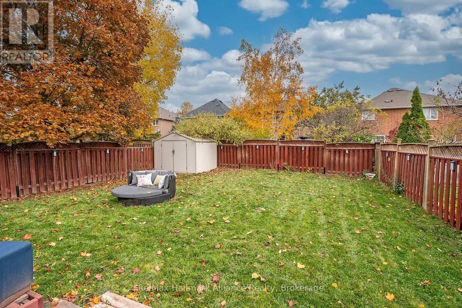 2411 EAST GATE CRESCENT