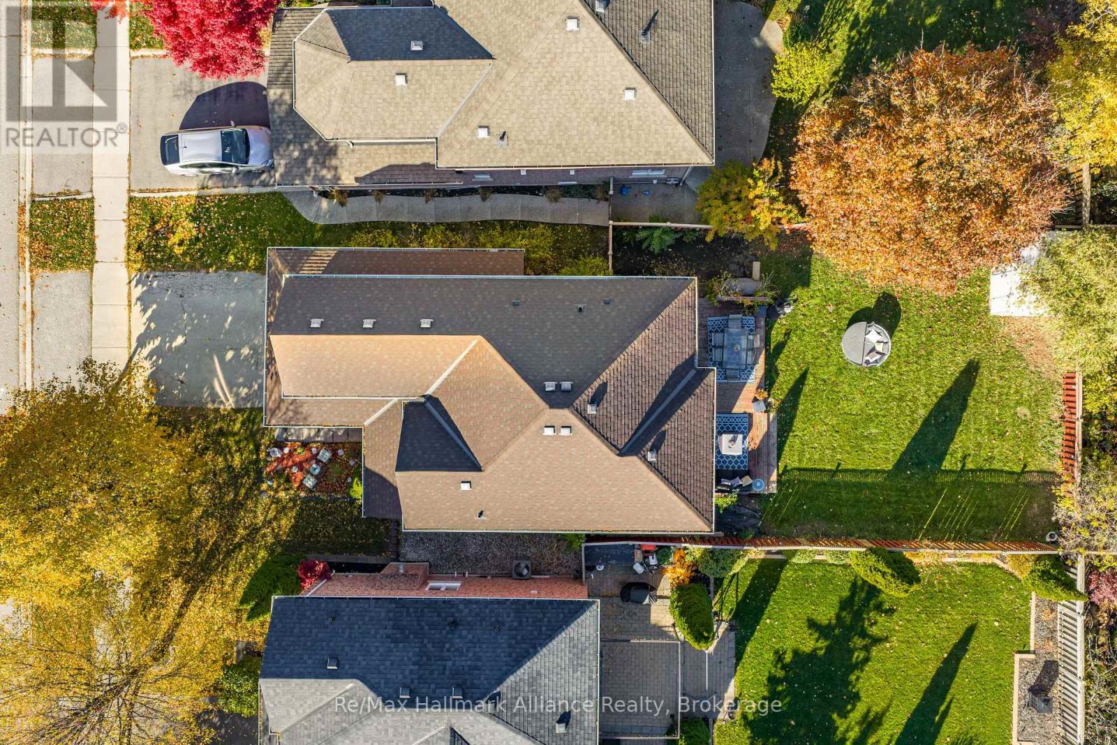 2411 EAST GATE CRESCENT