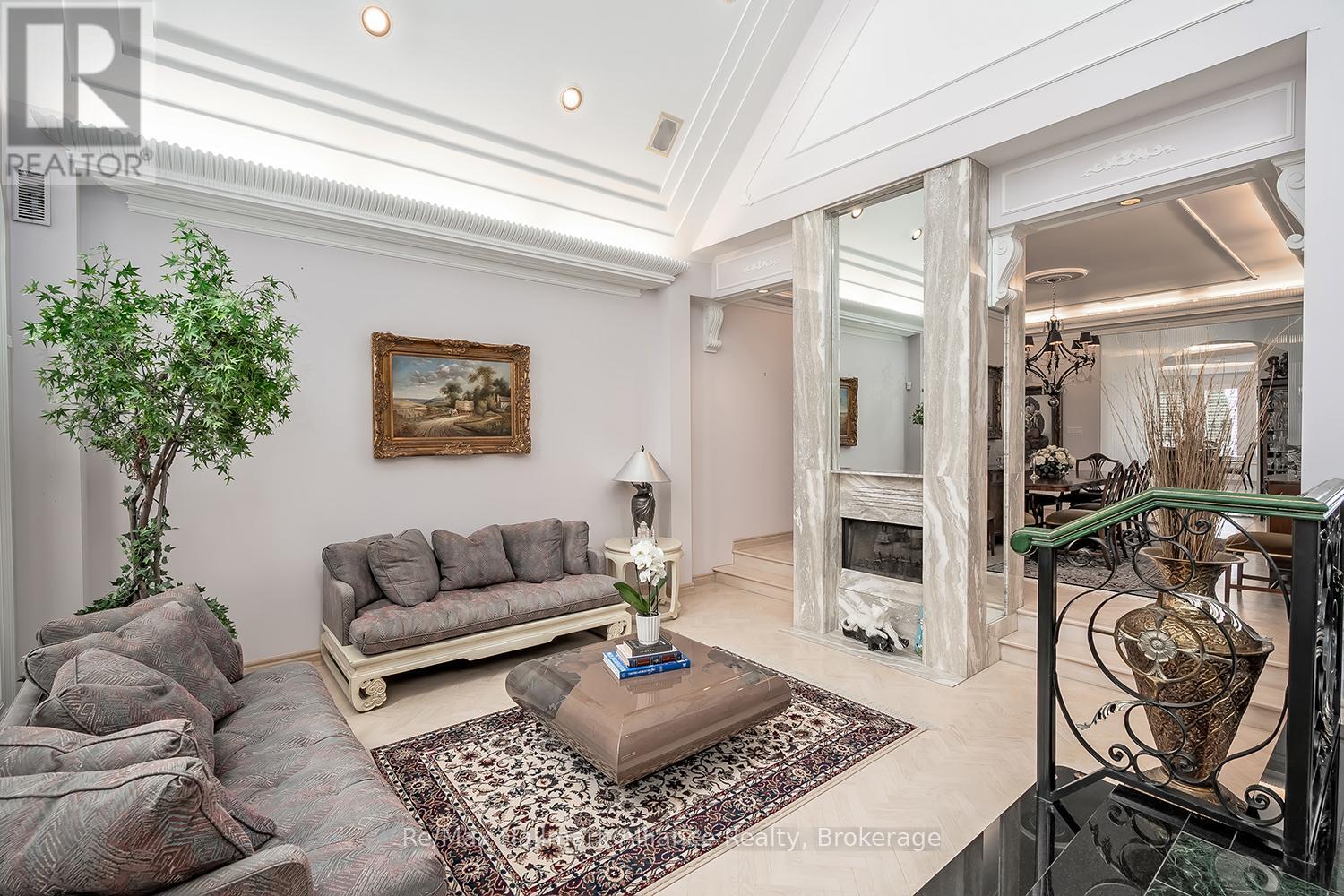 3206 SHORELINE DRIVE