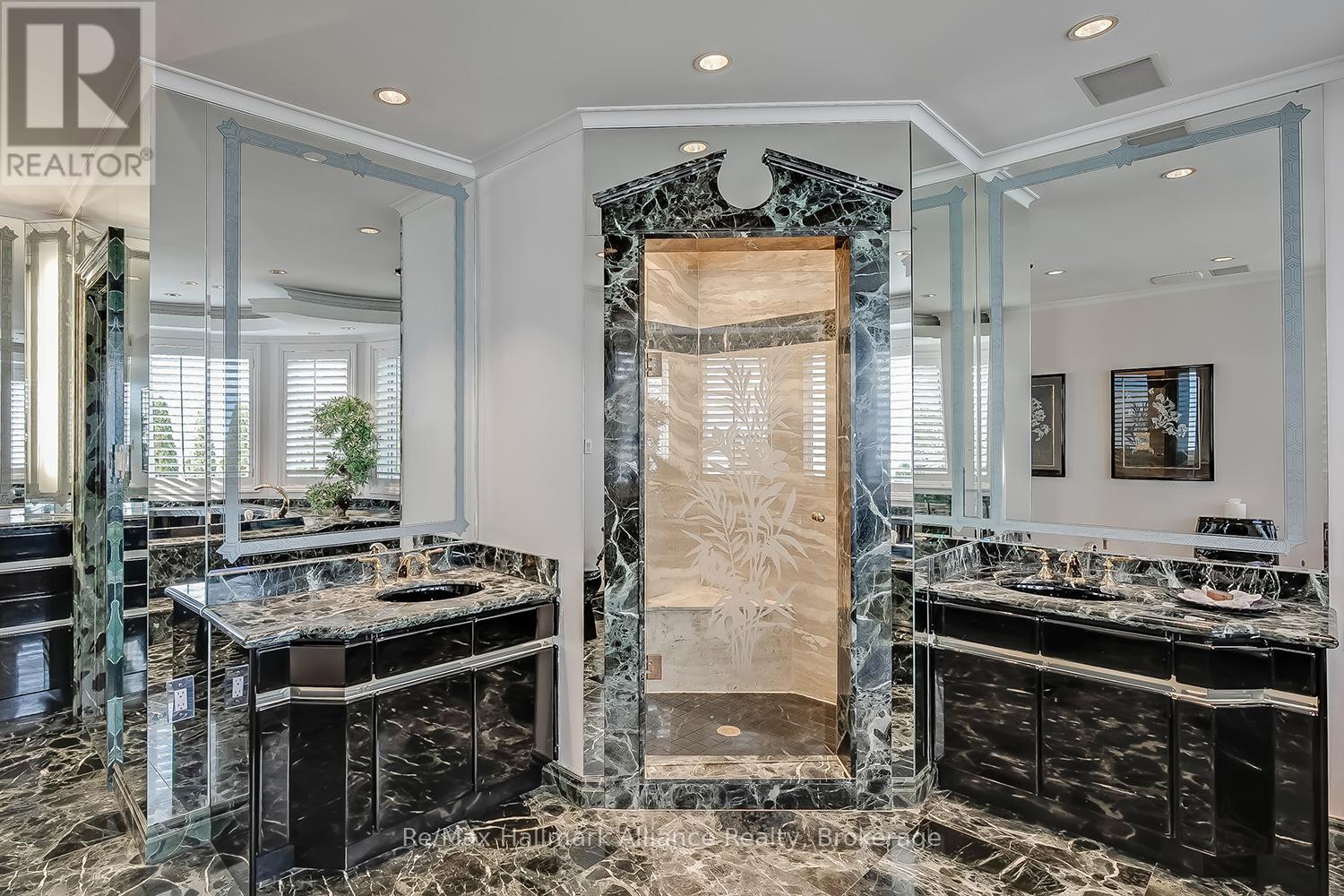 3206 SHORELINE DRIVE