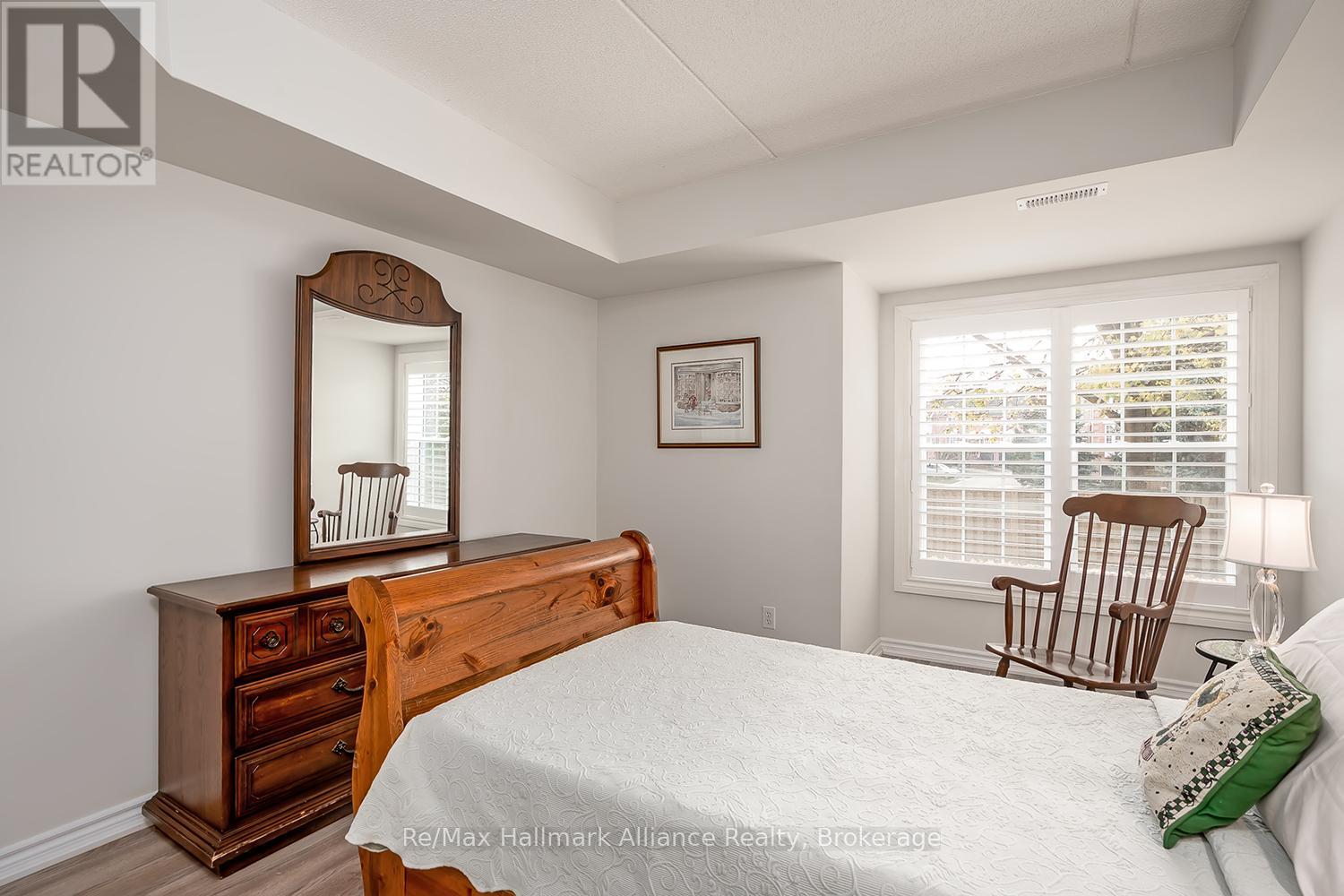 107 - 1820 WALKERS LINE