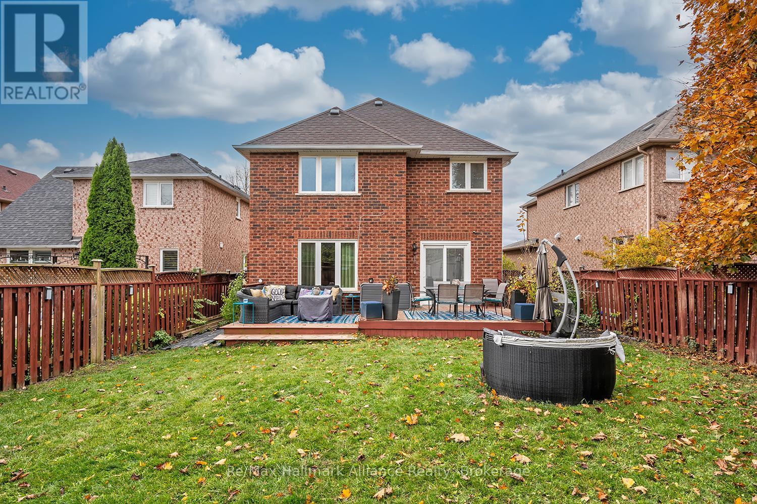 2411 EAST GATE CRESCENT