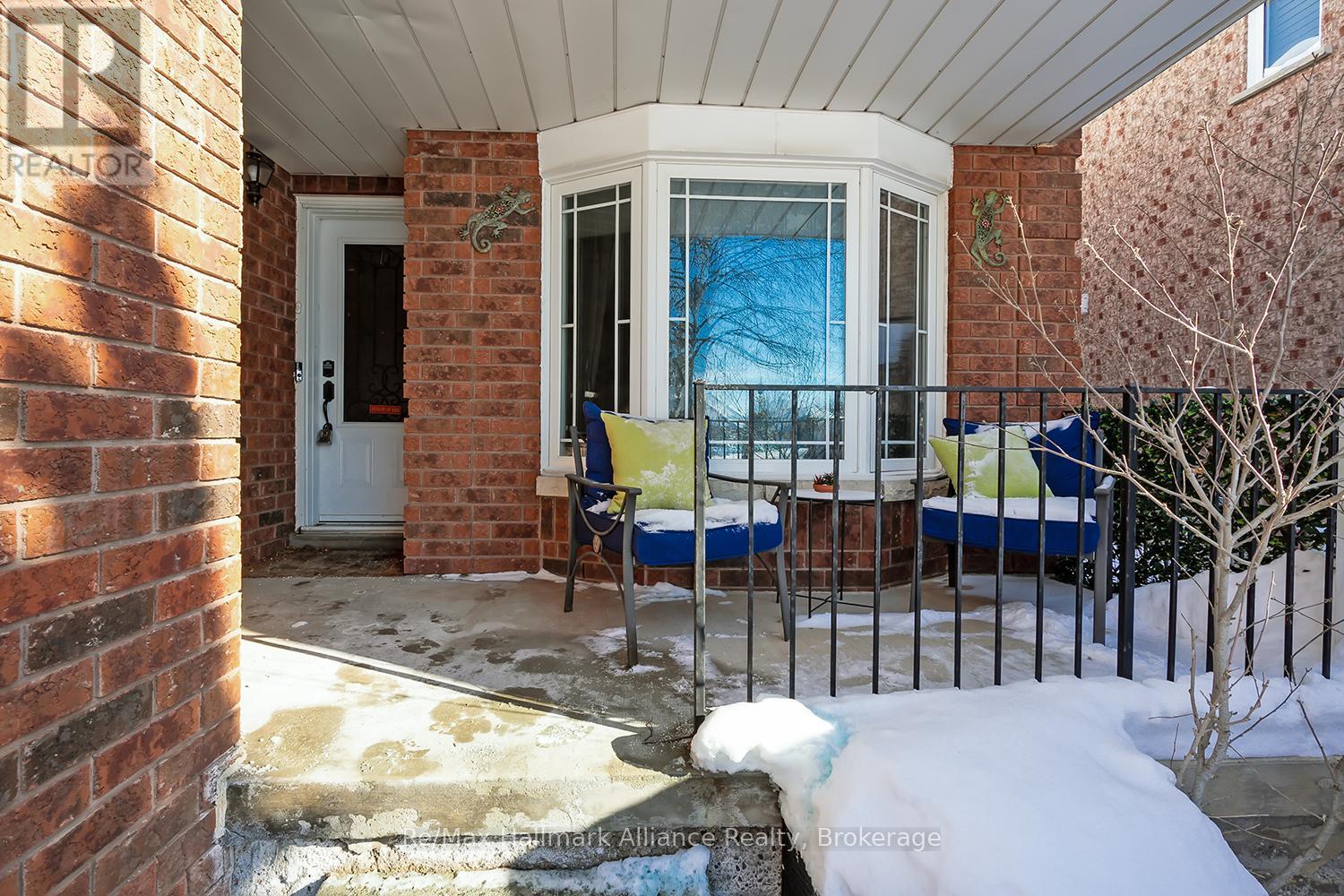 2411 EAST GATE CRESCENT