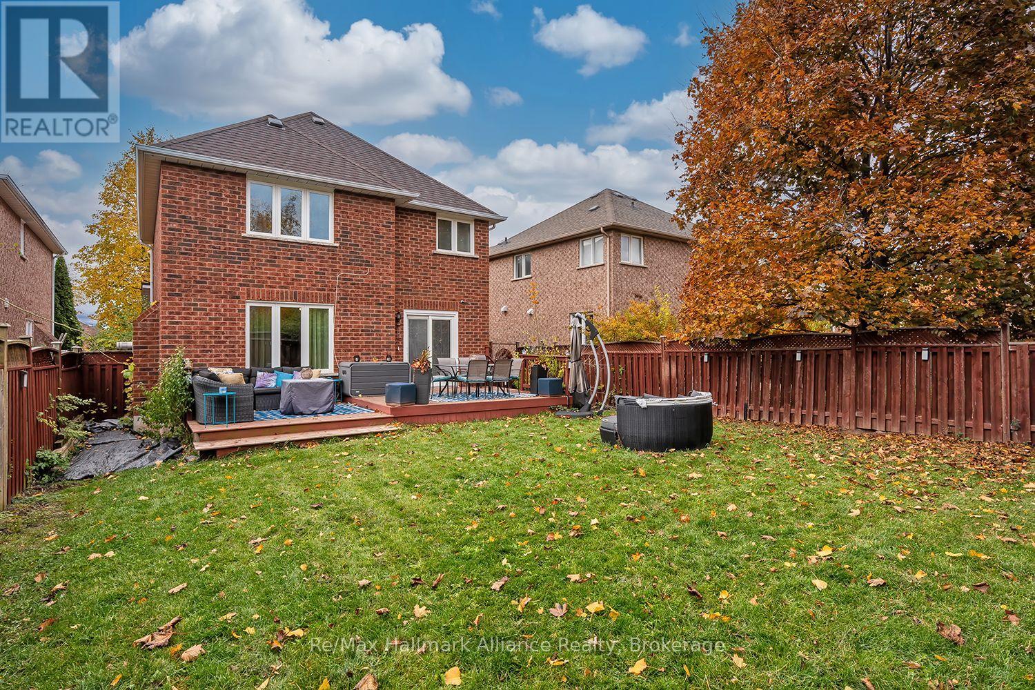 2411 EAST GATE CRESCENT