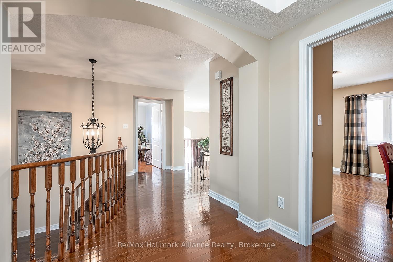 2489 WHISTLING SPRINGS CRESCENT