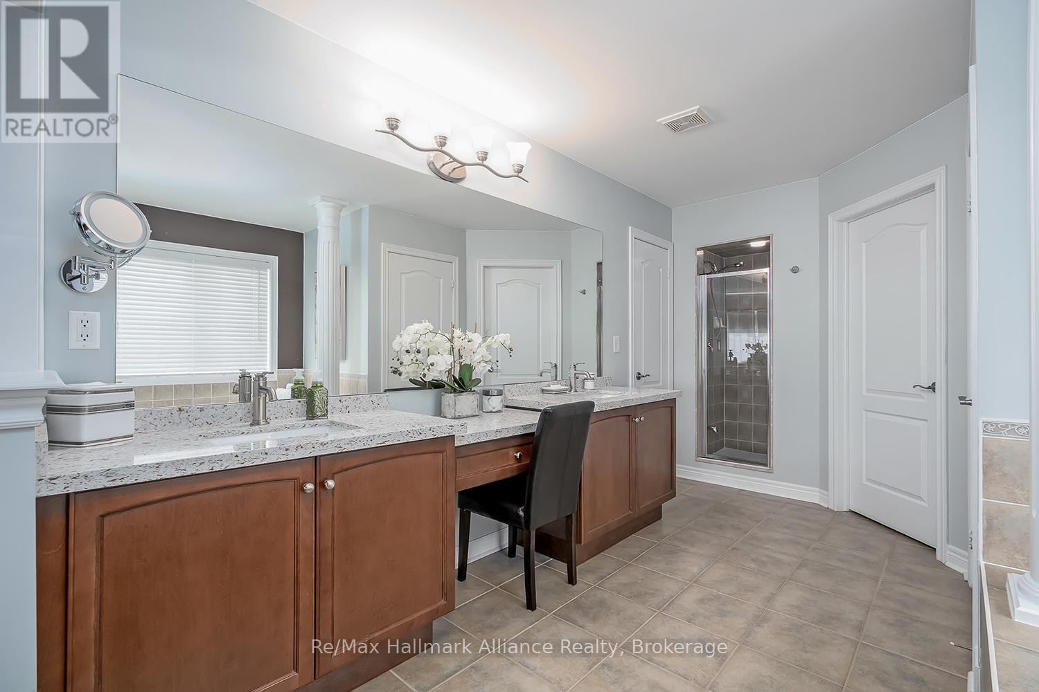 2489 WHISTLING SPRINGS CRESCENT