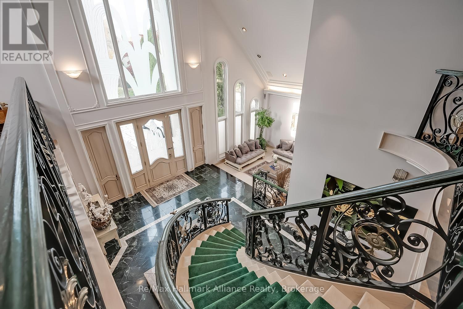 3206 SHORELINE DRIVE