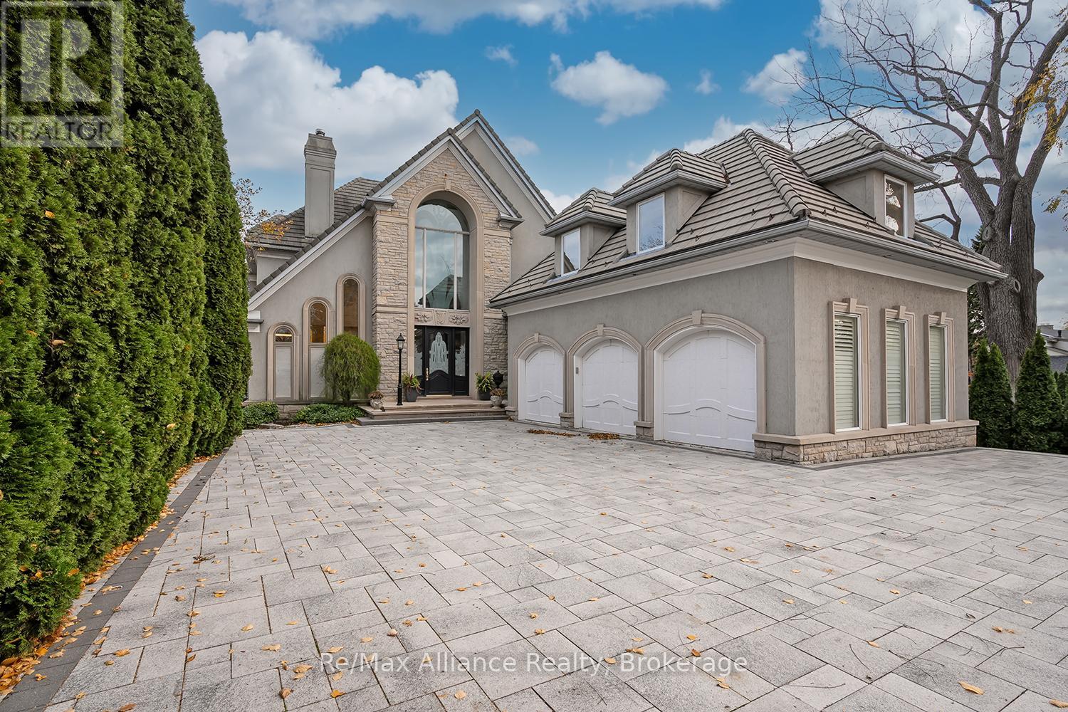 3206 SHORELINE DRIVE