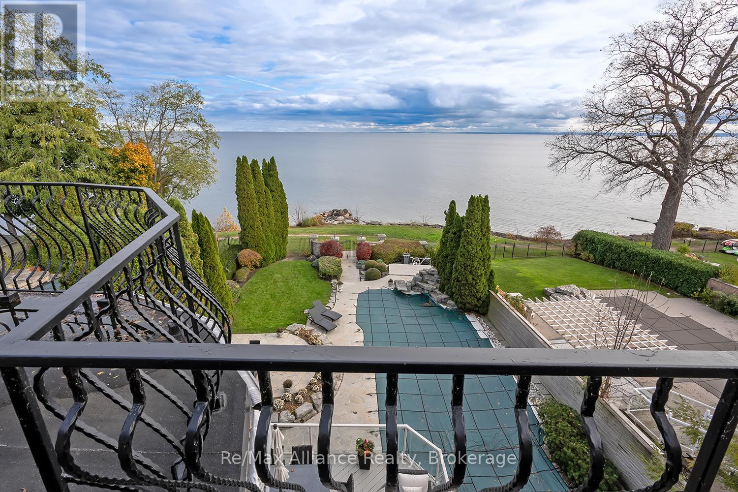 3206 SHORELINE DRIVE
