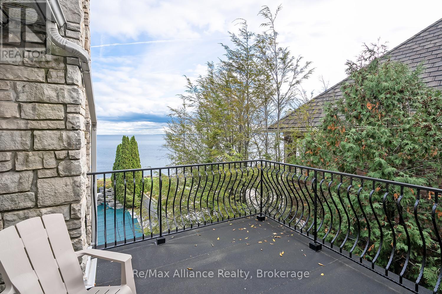 3206 SHORELINE DRIVE
